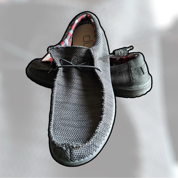 Hey Dude Wally Sox Jet Black Black Loafers Slip-Ons Casual Comfort NWT - Picture 14 of 16